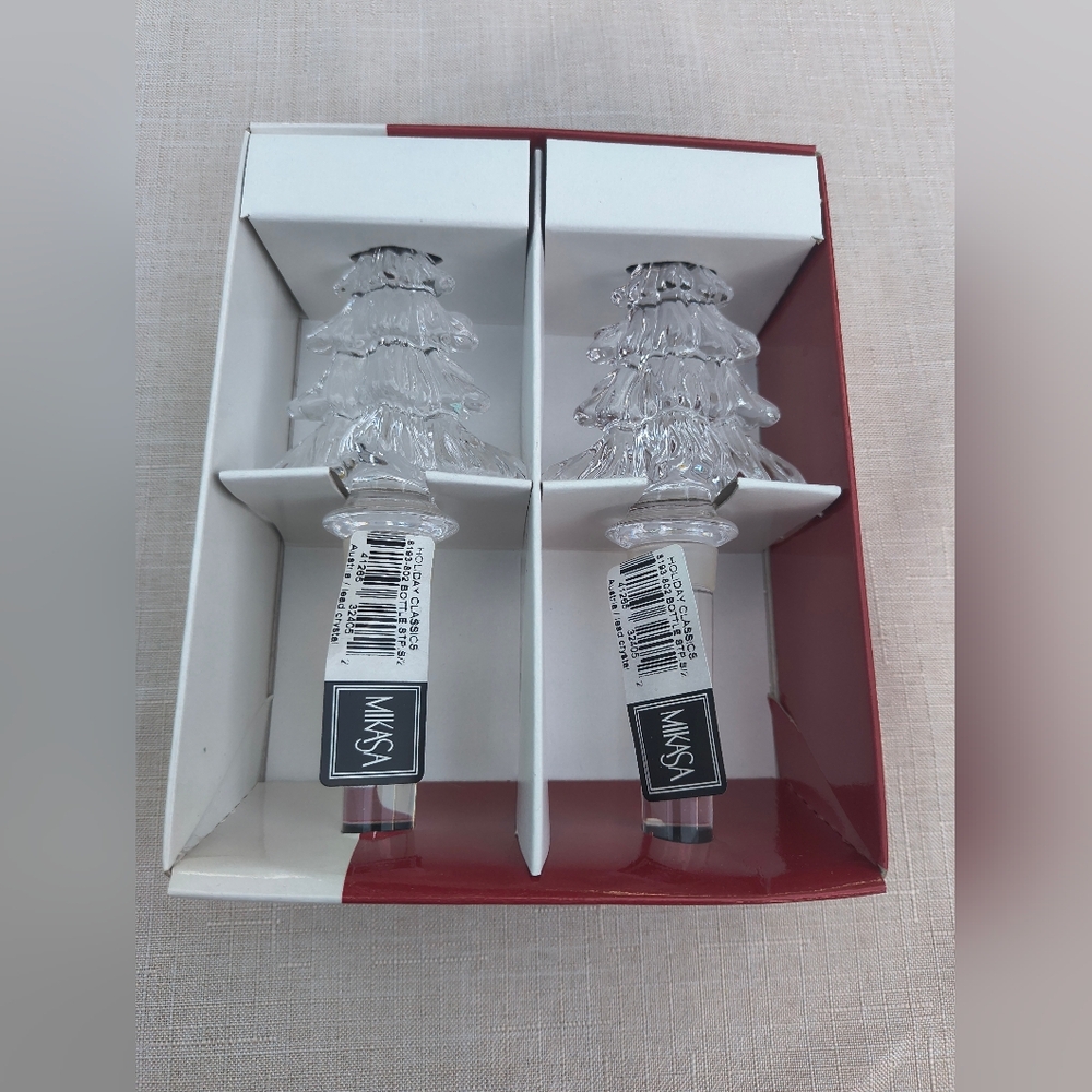Mikasa Holiday Classics Fine Crystal Tree Shaped Bottle Stoppers  NIB